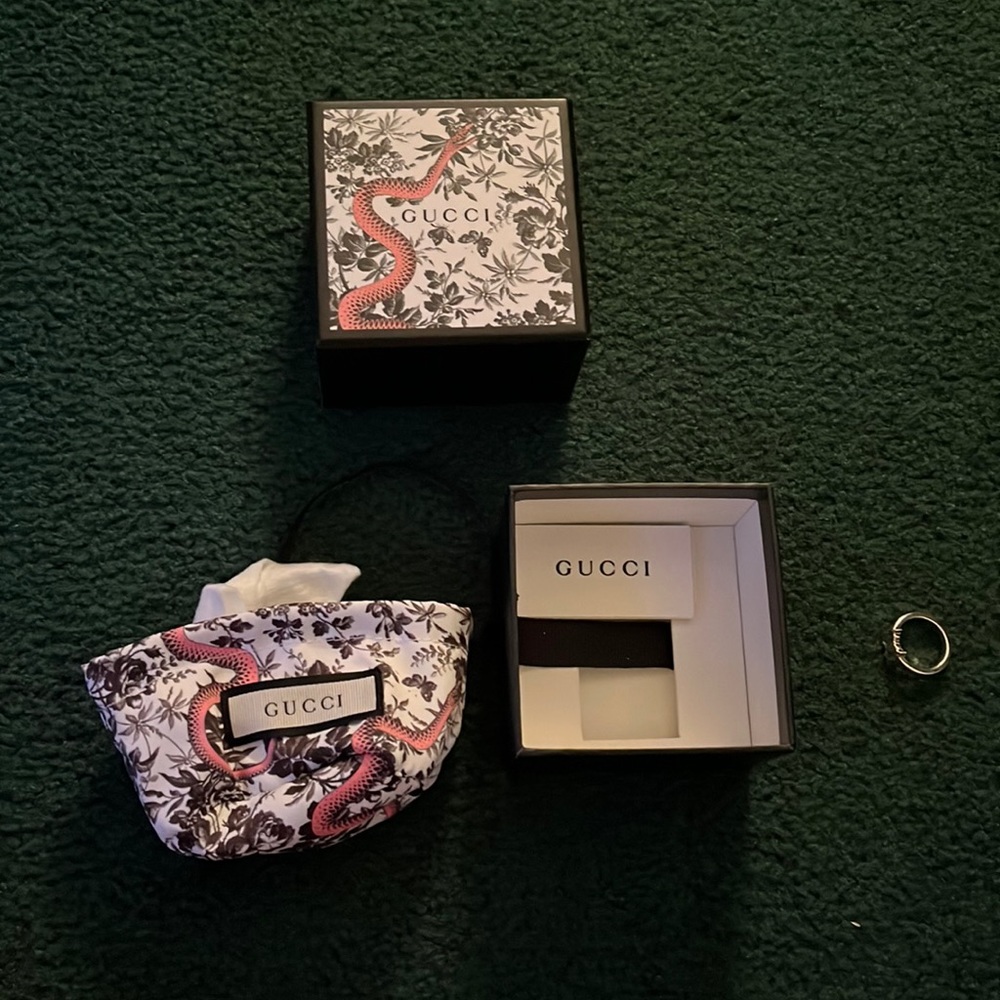 Gucci butterfly ring